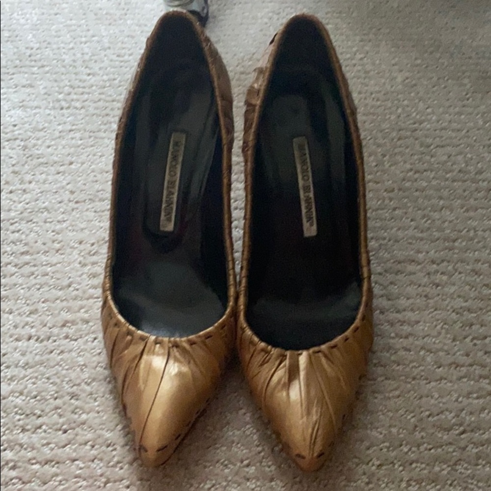 Manolo blahnik 100 year anniversary leather heels